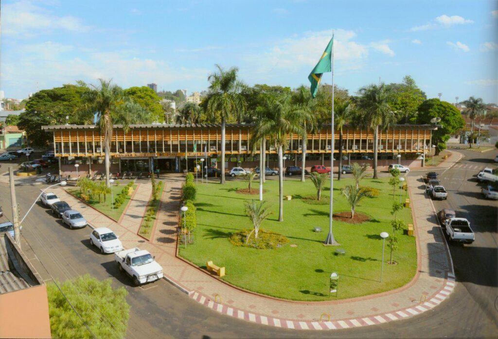 Câmara Municipal aprova Moção de Aplausos para UFJ e Moção de Pesar pelo falecimento do professor Giovanni Cavichioli Petrucelli