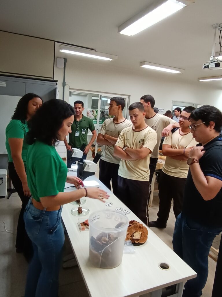 Vem pra UFJ movimenta o Campus Jatobá