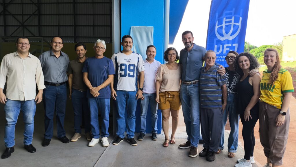 UFJ inaugura nova Quadra Poliesportiva